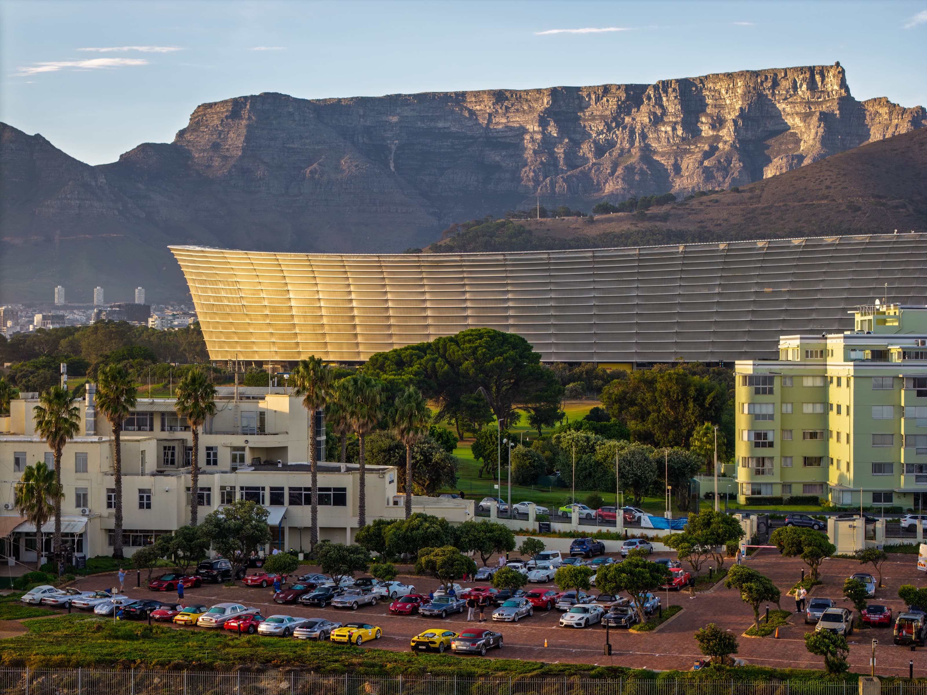 The Cape 1000 cars gathered below Cape Town Stadium and Table Mountain